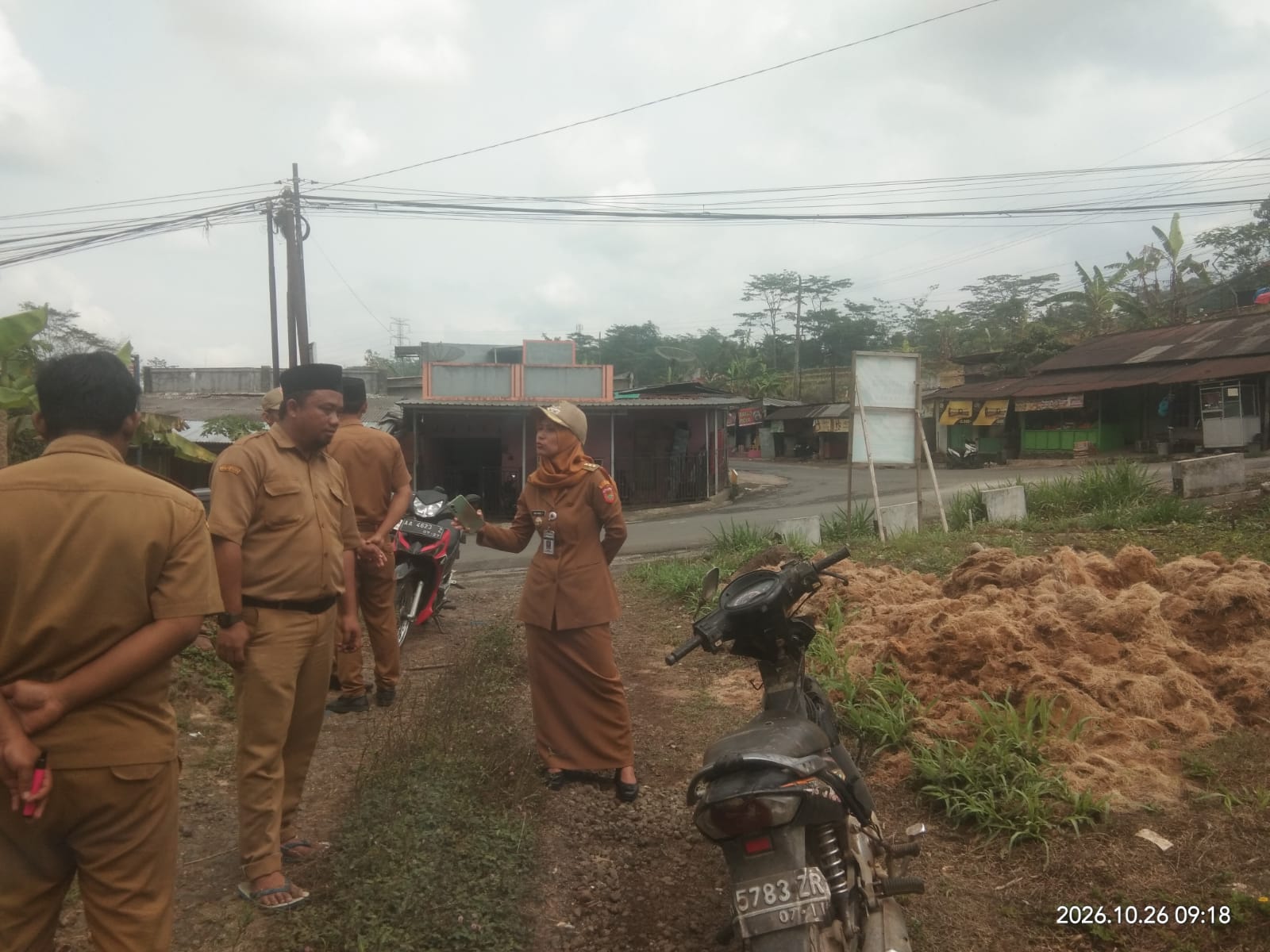 Foto TL Kecamatan Leksono